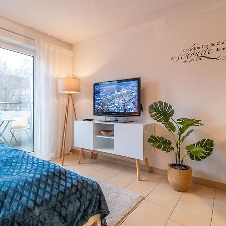 Modernes Apartment Im Gruenen I Balkon I Wlan I Stellplatz Schwarzenberg  Luaran gambar